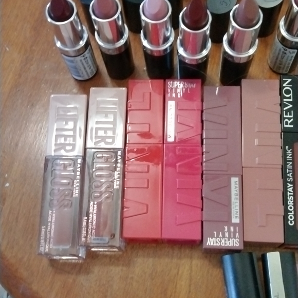 Lipstick bundle - Picture 2 of 5